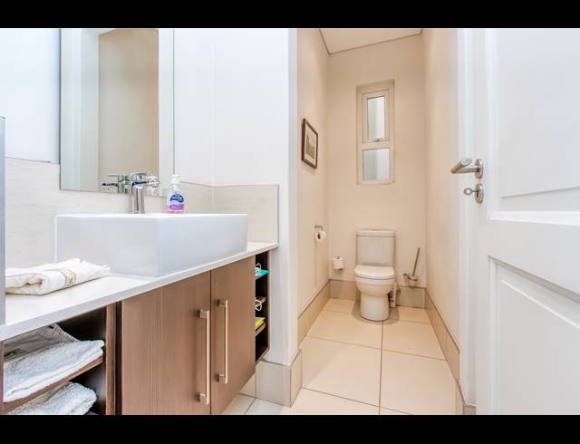 2 BEDROOM APARTMENT TO LET IN HYDE PARK